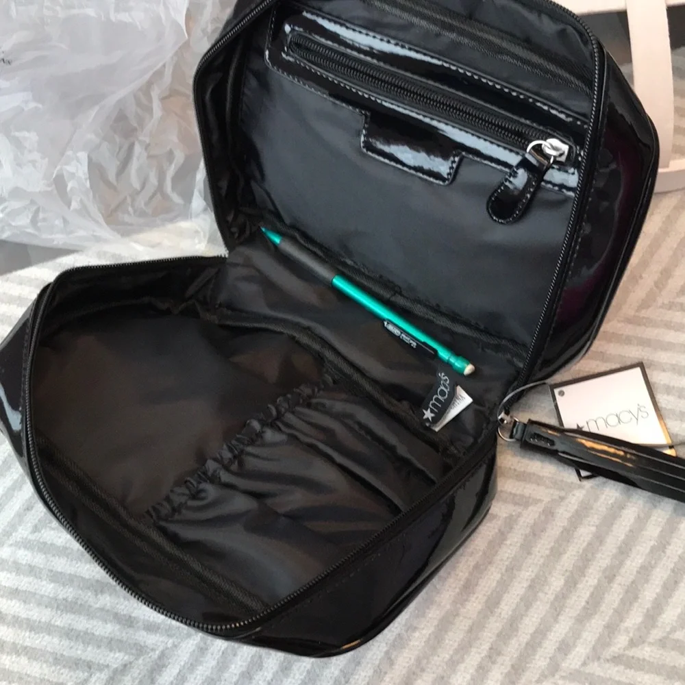 Macys nwt makeup